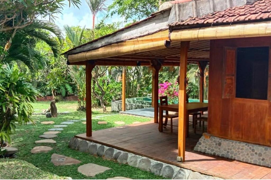 Kura Kura Beach House Canggu  Exterior photo
